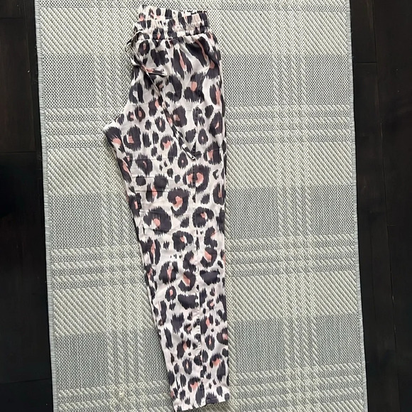 KARDASHIAN KOLLECTION | Pants - Picture 2 of 3